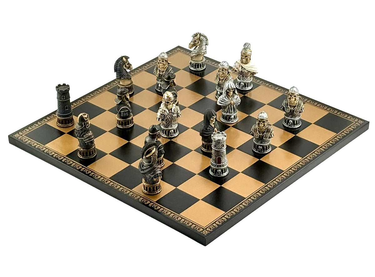 Luxuriöses Italfama Schachset – SKELETON BUSTS SET Handbemalte Figuren (8 cm) + Gold & Schwarz Kunstleder Schachbrett (40x40 cm) | Premium Made in Italy